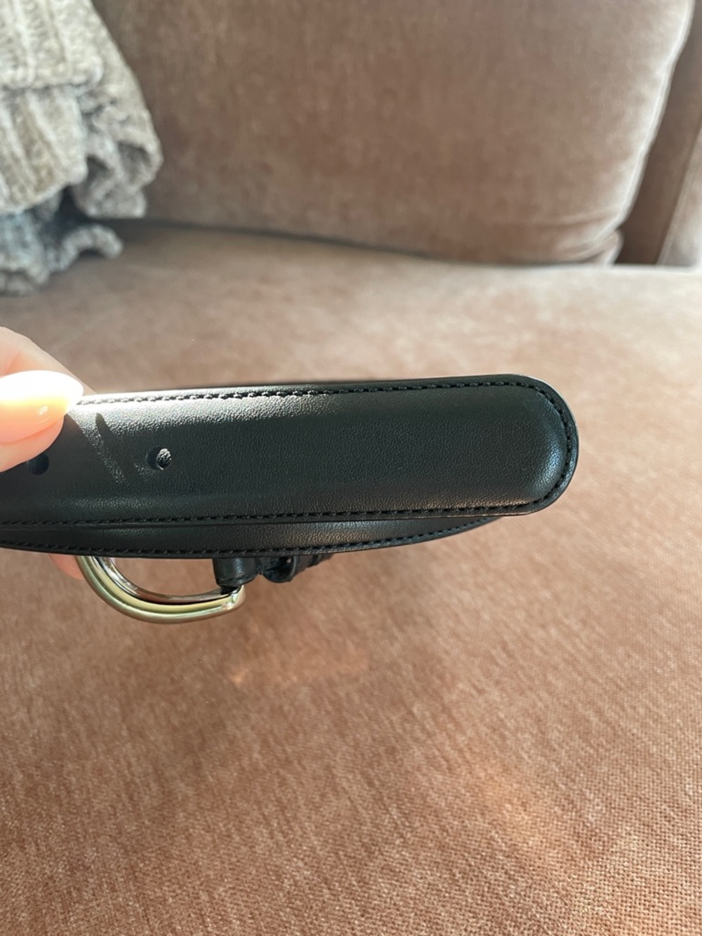 Coach Women’s Black Leather Belt with Silver Rounded Buckle, X-large - Picture 6 of 6